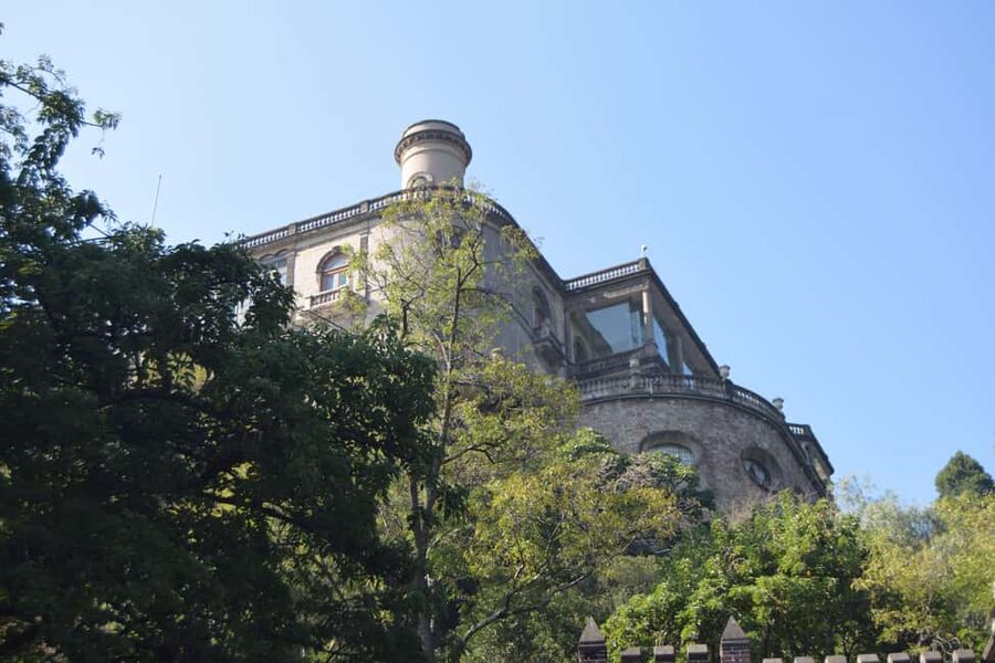 Mexico City: Chapultepec Castle and Forest Guided Tour - Who will enjoy this tour most?