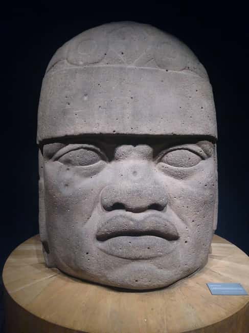 Mexico City: Chapultepec Park and Museums Walking Tour - Timing, bags, and what to bring