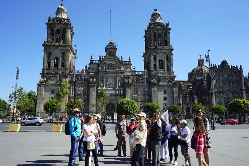 Mexico City: City Tour - Bilingual guiding and the pace of the day