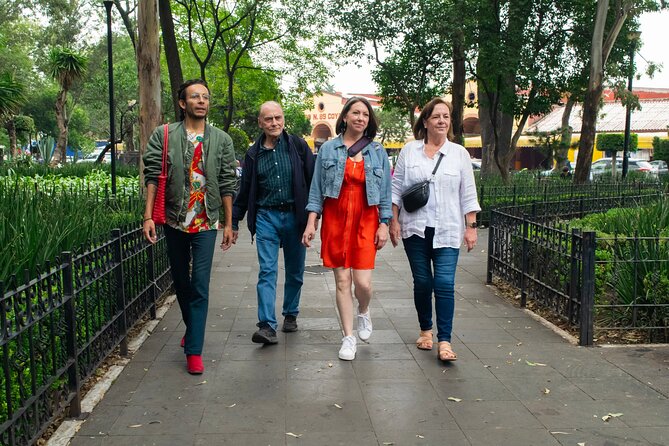 Mexico City: Coyoacan Tacos Tour & Optional Frida Kahlo Museum - Who should book this tour?