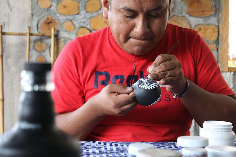 Mexico City: Day of the Dead House and craft workshop - Pairing it with Xochimilco