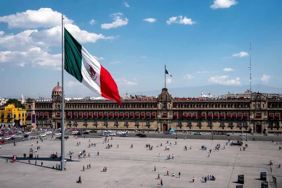 Mexico City Downtown Highlights Private Walking Tour - Starting beneath the Gran Hotel’s grand façade