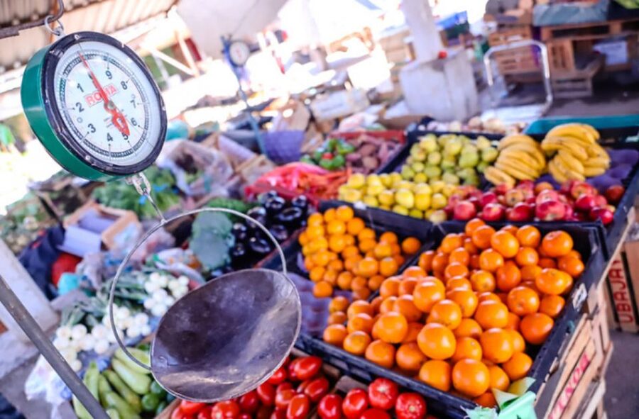 Mexico City: Exotic Food Tasting Tour & Local Markets - A mezcal or tequila finish