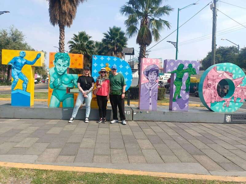 México City: Explore neighborhood of Tepito with local - Meeting at Letras de Tepito