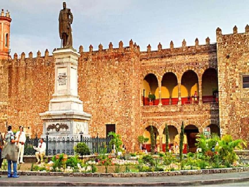 Mexico City: Full-Day Taxco and Cuernavaca Tour - Starting in Mexico City: pickup and the first drive