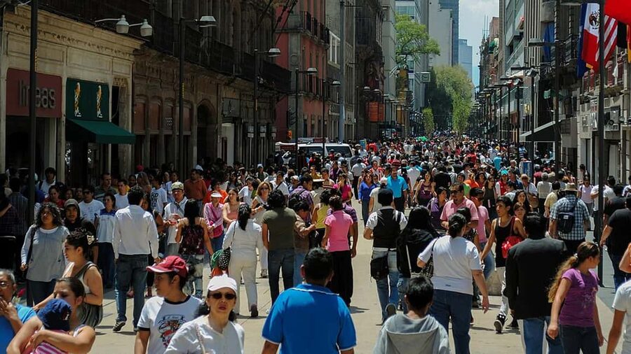 Mexico City: Gay Tales - Madero Street and the first porn cinema