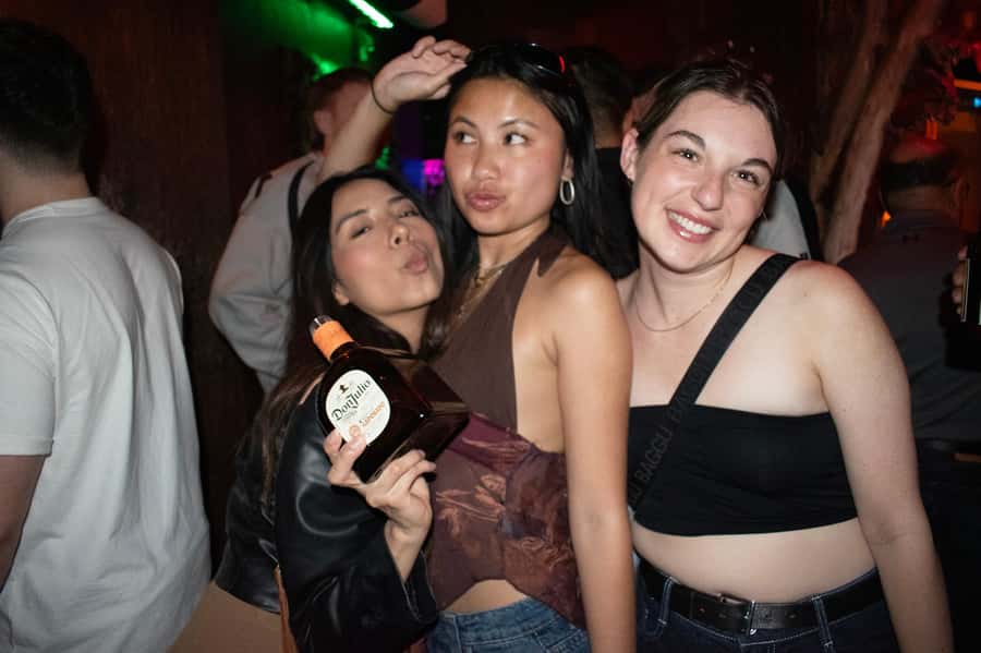 Mexico City: Guided Pub Crawl with Party Games - Practical advice for a smoother evening