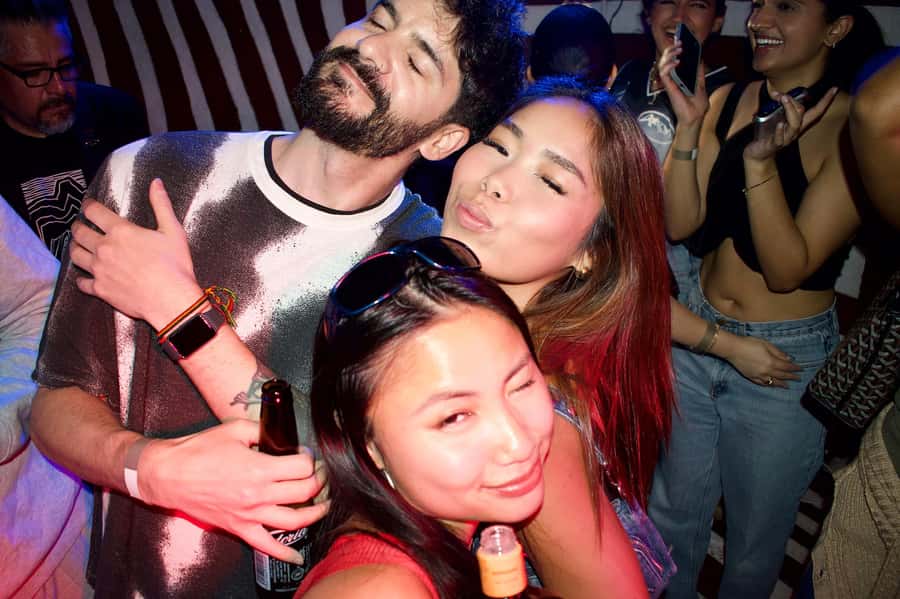 Mexico City: Guided Pub Crawl with Party Games - Should you book the Mexico City pub crawl?