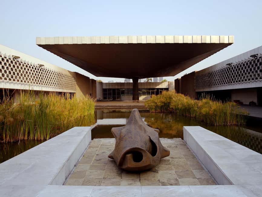 Mexico City: Guided Visit of the Museum of Anthropology - Beginning at Paseo de la Reforma