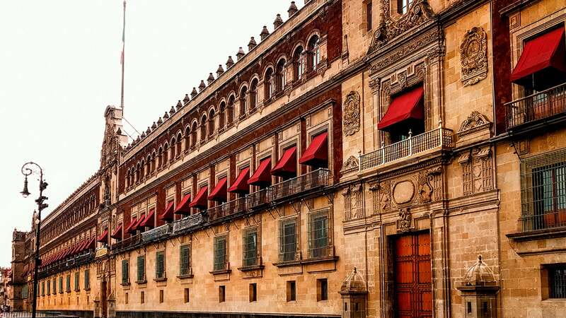 Mexico City: Historic Downtown Walking Tour - Who should book this downtown walk?