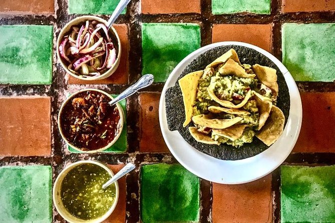 Mexico City Historical Centre Food Tour with 7 Authentic Tastings - A food tour that also explains the city