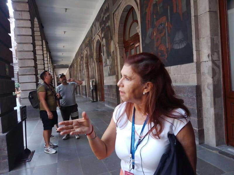 Mexico City: Historical walking tour of Tenochtitlan - What the guide adds to the $43 cost