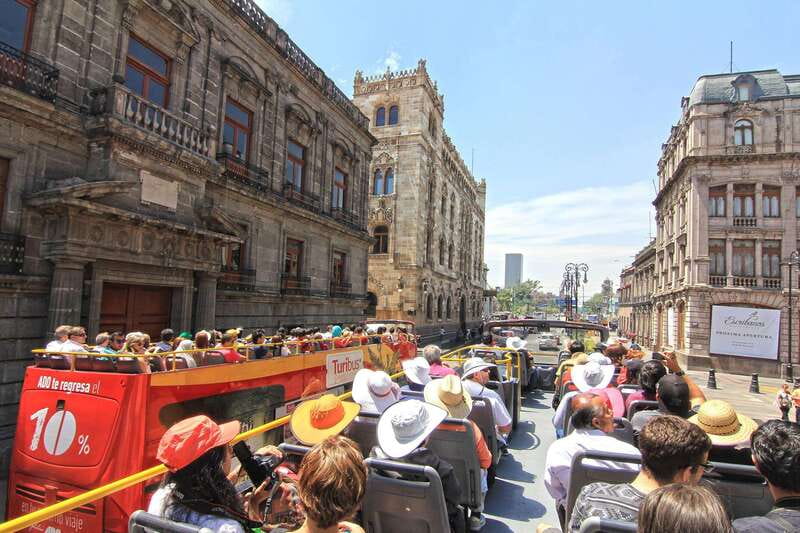 Mexico City: Hop-on Hop-off City Tour by Turibus 1-Day Pass - Why the Turibus works well on your first day