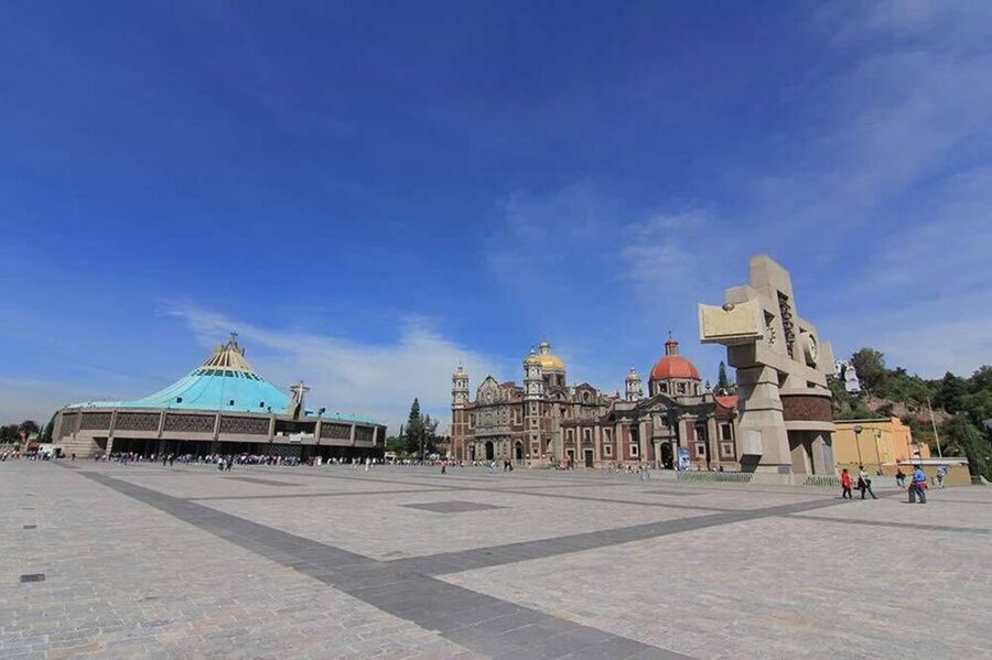 Mexico City: Hop-on Hop-off City Tour by Turibus 1-Day Pass - Who should book this and who should skip it?