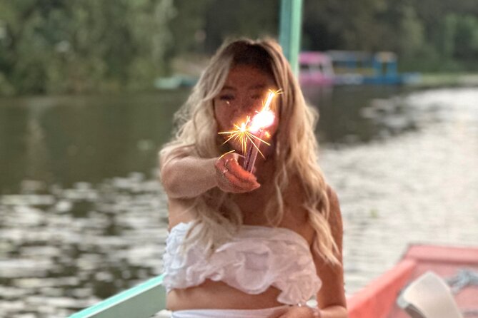 Mexico City: Island of the Dolls - Starting at Cuemanco and the Olympic rowing course