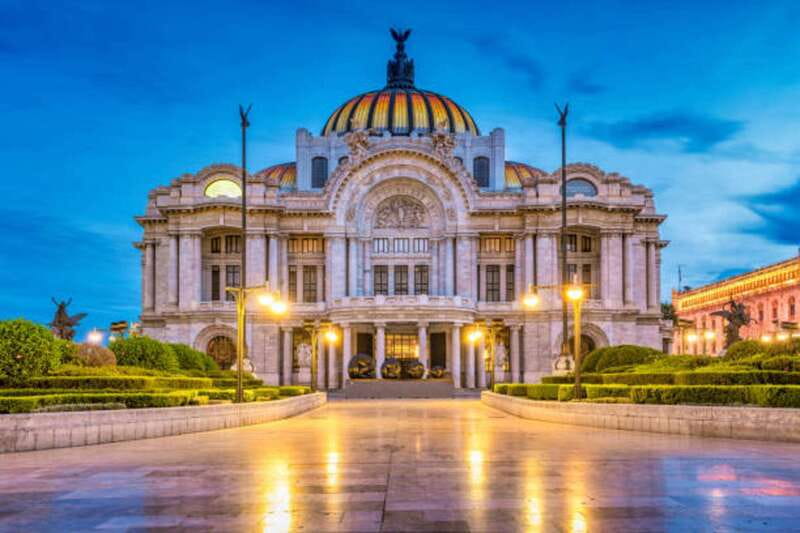Mexico City Must-see Buildings & Palaces - MUNAL: the best stop for a broader art lesson
