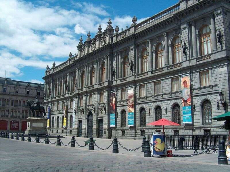 Mexico City Must-see Buildings & Palaces - The guide makes the difference