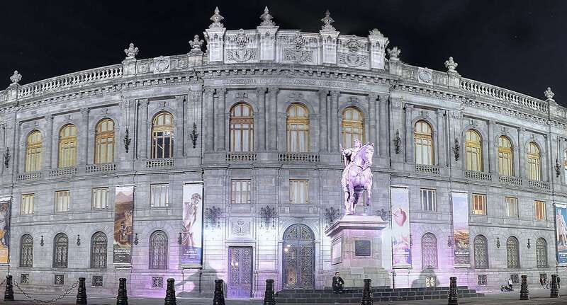 Mexico City: Night City Tour in a Double Decker Bus - Who will enjoy this tour most