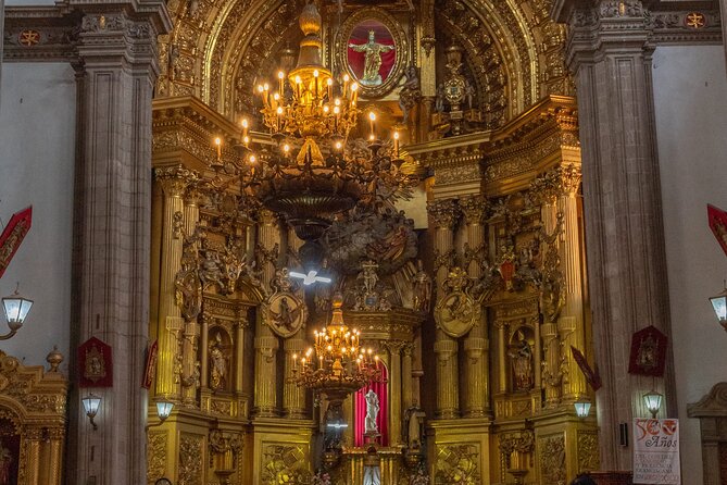 Mexico City Poetry Tour - Poetry gives Centro Histórico a different voice