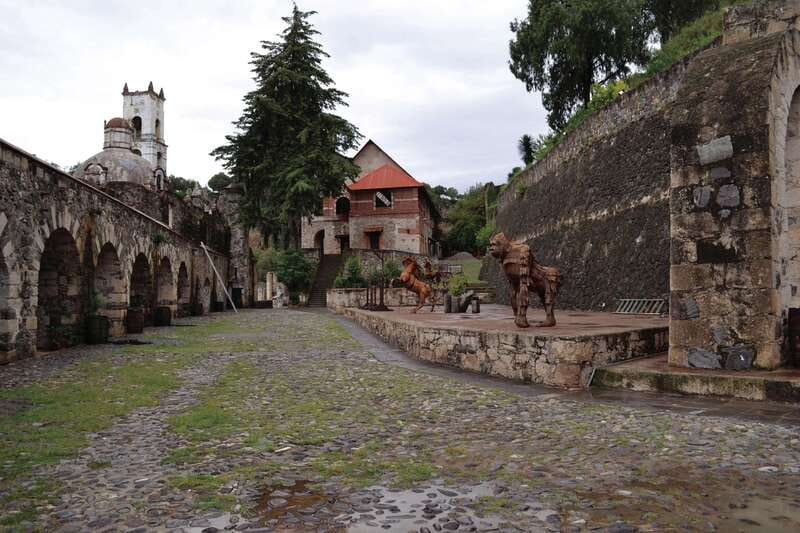 Mexico City: Private Magic Towns & Basaltic Prisms Tour - Real del Monte: mining town, mountain air, and Hidalgo food