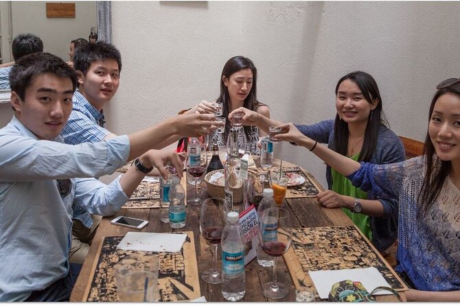 Mexico City-roma Foodie Walking Tour - Guides who explain the food and the neighborhood