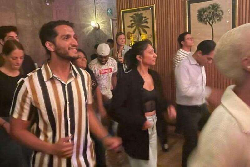 Mexico City: Salsa Dancing Experience - The courtesy drink and what your $37 pays for