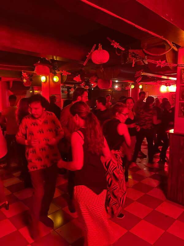 Mexico City: Salsa Dancing Experience - Should you book Mexico City Salsa Dancing Experience?