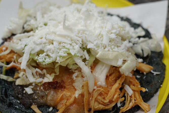 México City: Street Food to Home Cooking Food Tour - Yibran and Daniela shape the experience