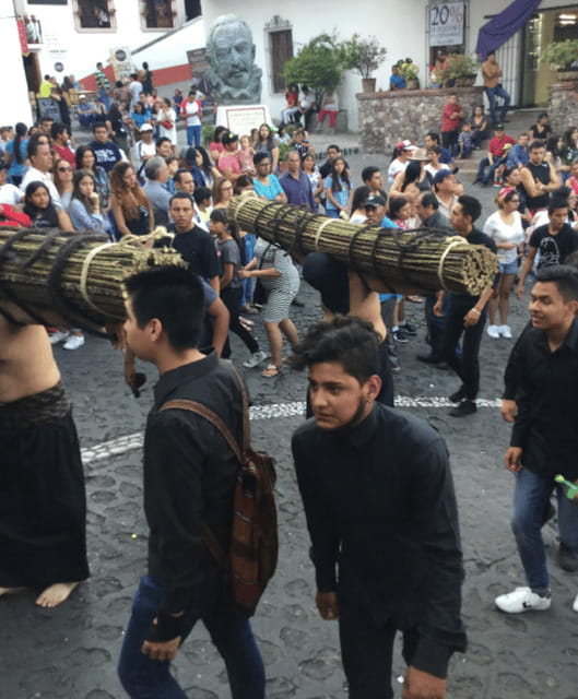 Mexico City: Taxco and Cacahuamilpa Caves Day Trip - Walking beneath the Cacahuamilpa vaults