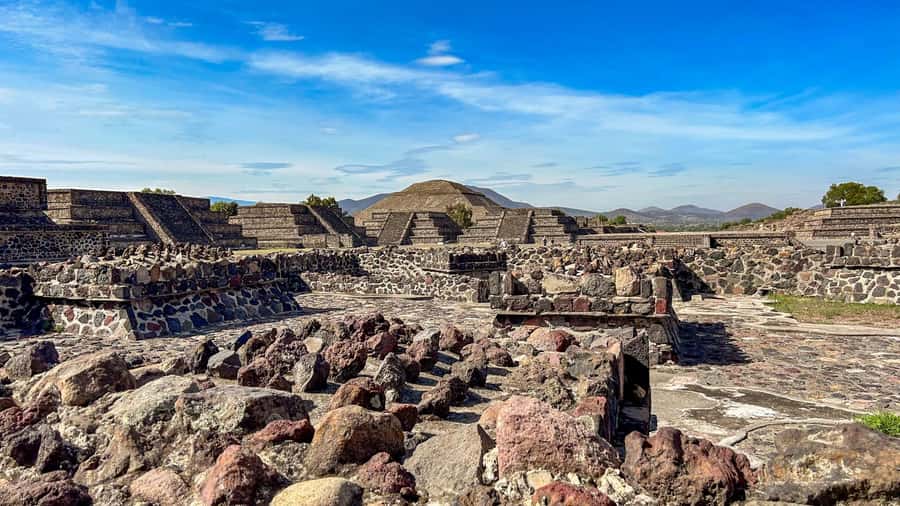 Mexico City: Teotihuacan Early Morning Access Half-Day Tour - Free time gives you room to look around
