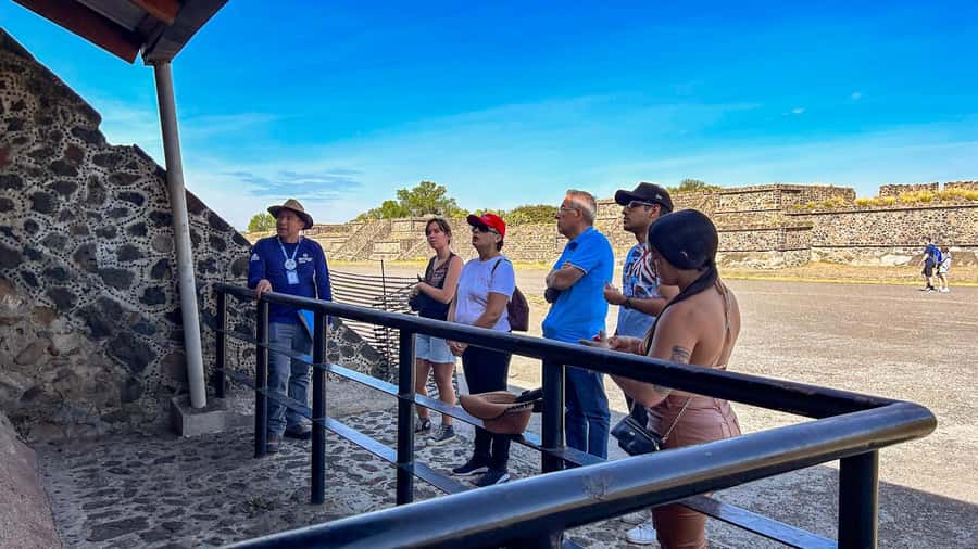 Mexico City: Teotihuacan Early Morning Access Half-Day Tour - Lunch and the return to Mexico City