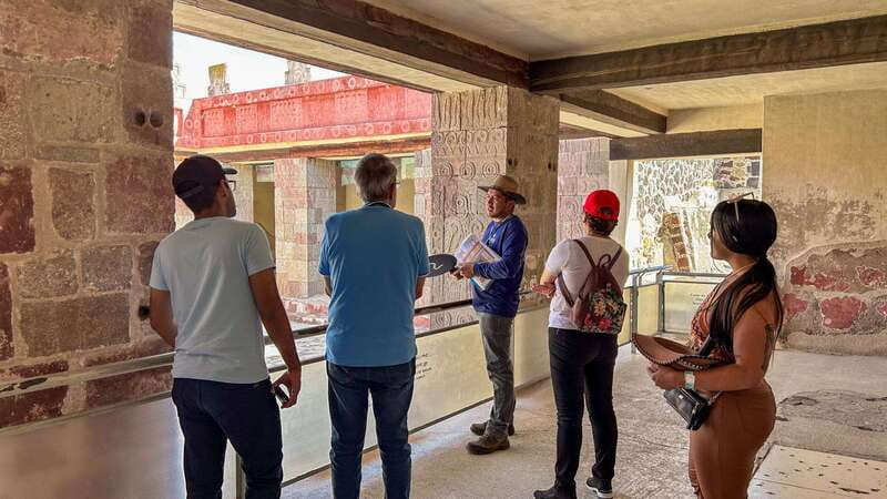 Mexico City: Teotihuacan First Entry Tour with Expert Guide - Practical advice for a smoother morning