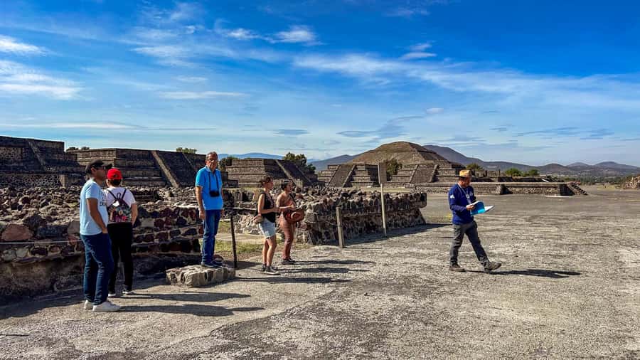 Mexico City: Teotihuacan, Tlatelolco & Guadalupe Shrine Tour - Why this tour works for a first visit to Mexico City