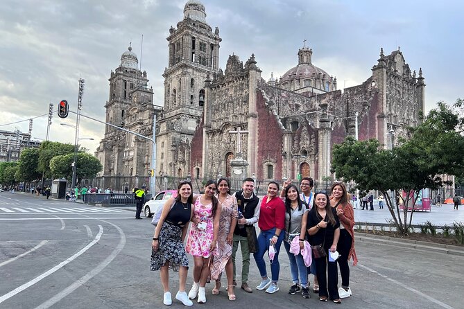 Mexico City Tour Bilingual Tour - The National Palace and Mexico’s historic center
