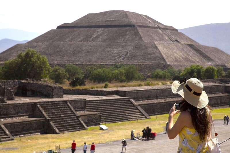 Mexico City: Trip to Teotihuacan Pyramids & Guadalupe Shrine - Walking the Avenue of the Dead