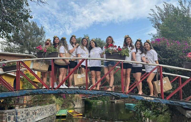 Mexico City: Xochimilco Boat Party with Unlimited Drinks - Should you book it?