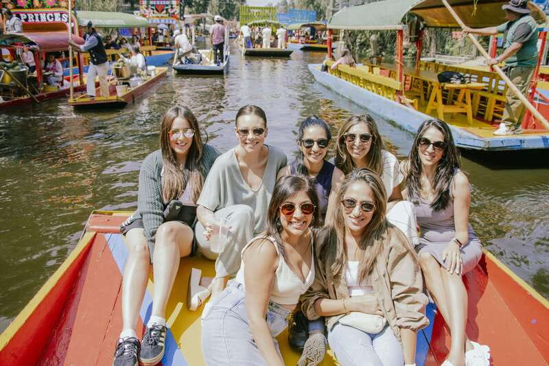 Mexico City: Xochimilco Boat with Guacamole & Premium Drinks - Music, dancing, and the social side