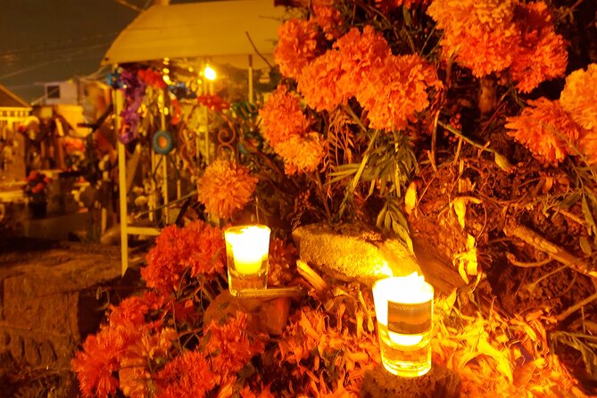 Mixquic Day of the Dead Tour in Mexico City - Group size, guide support, and the late return