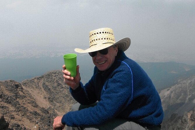 Mountaineering Malinche (4,460 meters) - The descent and meal afterward