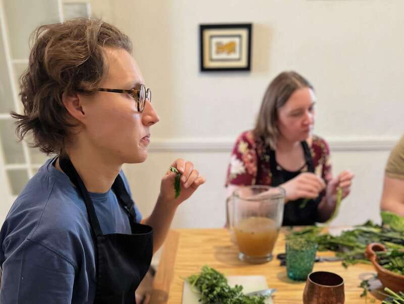 Muchos moles: Multi-variety mole cooking class and feast - What you get for $130
