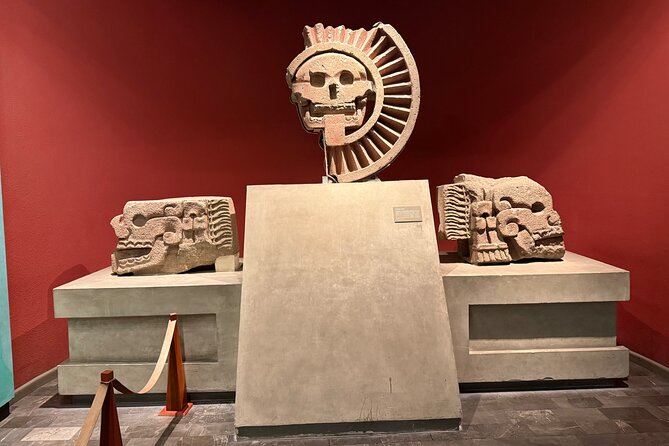 Museum of Anthropology and Chapultepec Castle VIP guided tour - How to make the day better