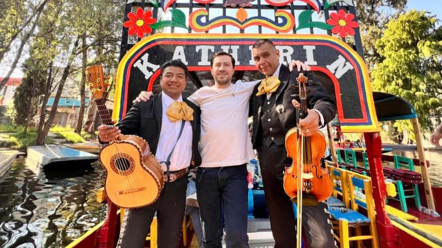Music and Tequila in Xochimilco visits Coyoacán and CU - Key points at a glance