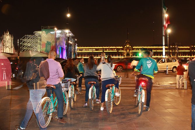 Neon Bike Party - Private Bike Tour - Starting in Centro Histórico at 7 p.m.