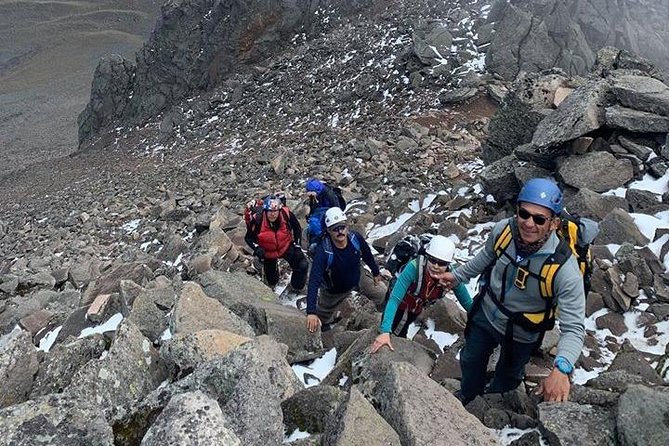 Nevado de Toluca Pico del Fraile Summit - Breakfast, snacks, and safety equipment