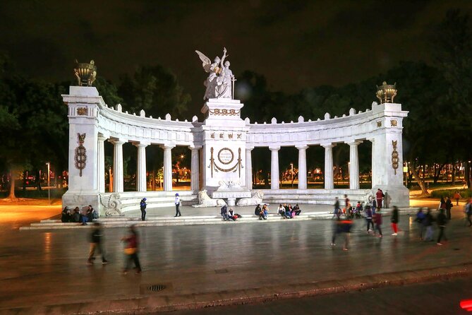 Night Tour of Mexico City Panoramic Ride on a Double-Decker Bus - The Angel of Independence after sunset