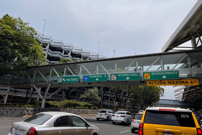 Pick-up or Drop-off in Mexico's International Airport - Leaving Mexico City for the airport