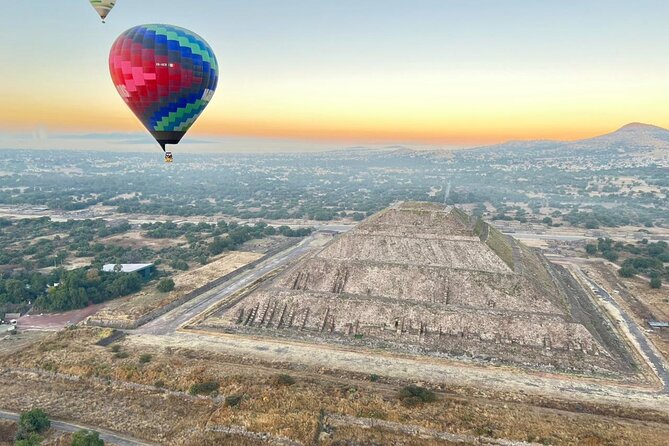 Private Balloon Flight in Teotihuacan with Breakfast in Cavern - The guided walk: obsidian, maguey, and silver