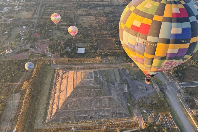 Private Balloon Flight in Teotihuacan with Breakfast in Cavern - Should you book it?