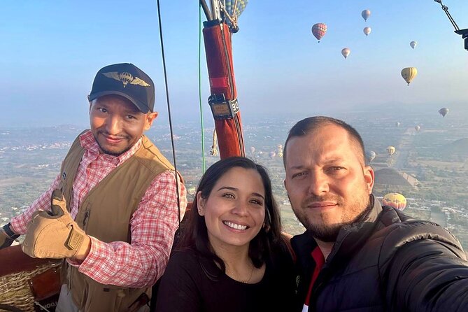 Private Balloon Flight over Teotihuacan plus Breakfast and Entry - Breakfast inside a cave