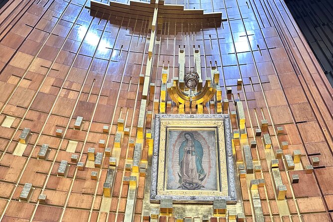 Private experience to the Basilica of Guadeloupe with transportation - The Modern Basilica and the 1531 Image